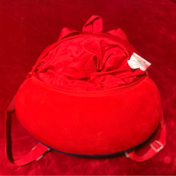 Marvel Red Plush Pillow - Picture 5 of 5